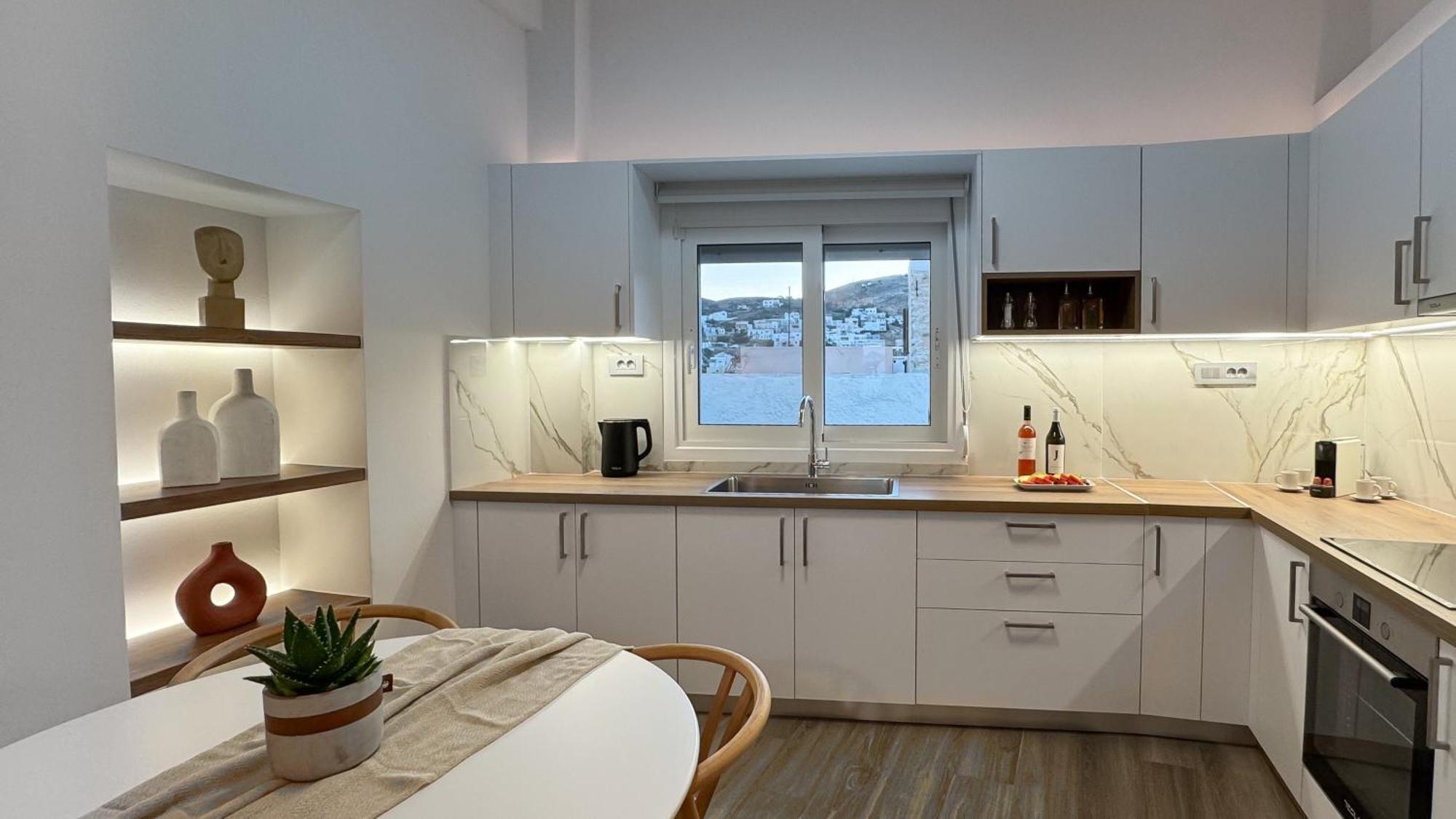 Cerro Fine Living Lägenhet Ermoupoli Exteriör bild